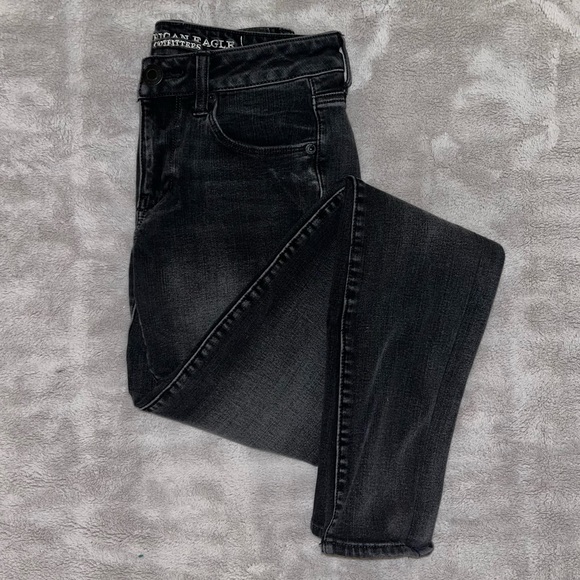 Black American Eagle Super Stretch Skinny Mid-Rise Jeans - Picture 1 of 5